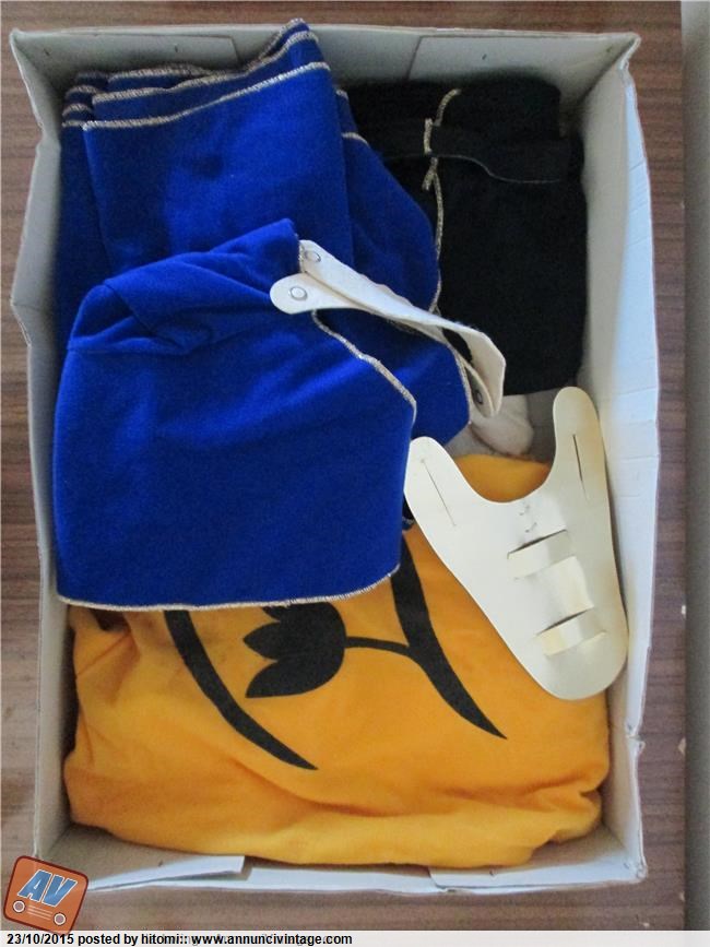 TULIPANO NERO COSTUME CARNEVALE FERRARI E MAZZINI CERCO AnnunciVintage mercatino